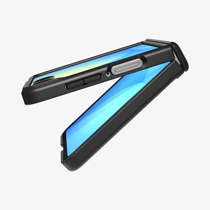 ACS09768 - Galaxy Z Flip 7 Case Air Fit Pro (MagFit) in black showing the side and partial inside
