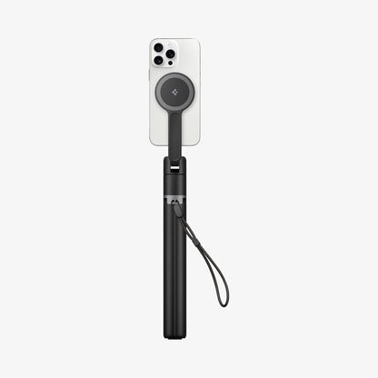 AMP09534 - s581w selfie stick magfit in black showing the back with a device attached to a selfie stick