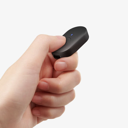 AMP09534 - s581w selfie stick magfit in black showing a hand holding the device camera tool on a selfie stick