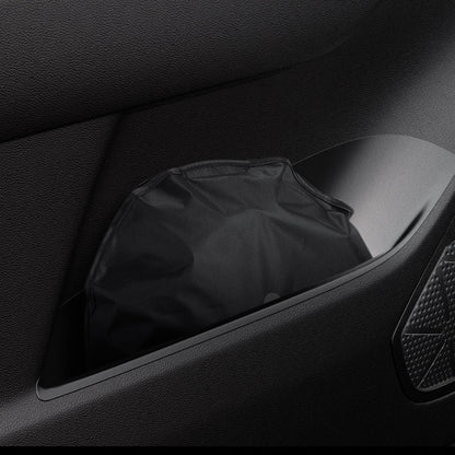 ACP09110 - Wrangler (2024) CryoShade JO260 in Black showing the sunshade kept and stored inside the vehicle without taking so much space