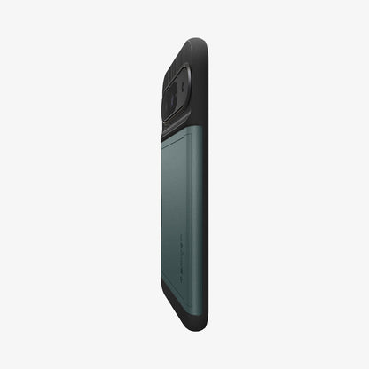 ACS07696 - Pixel 9 Pro Case Slim Armor CS in Abyss Green showing the partial back and side