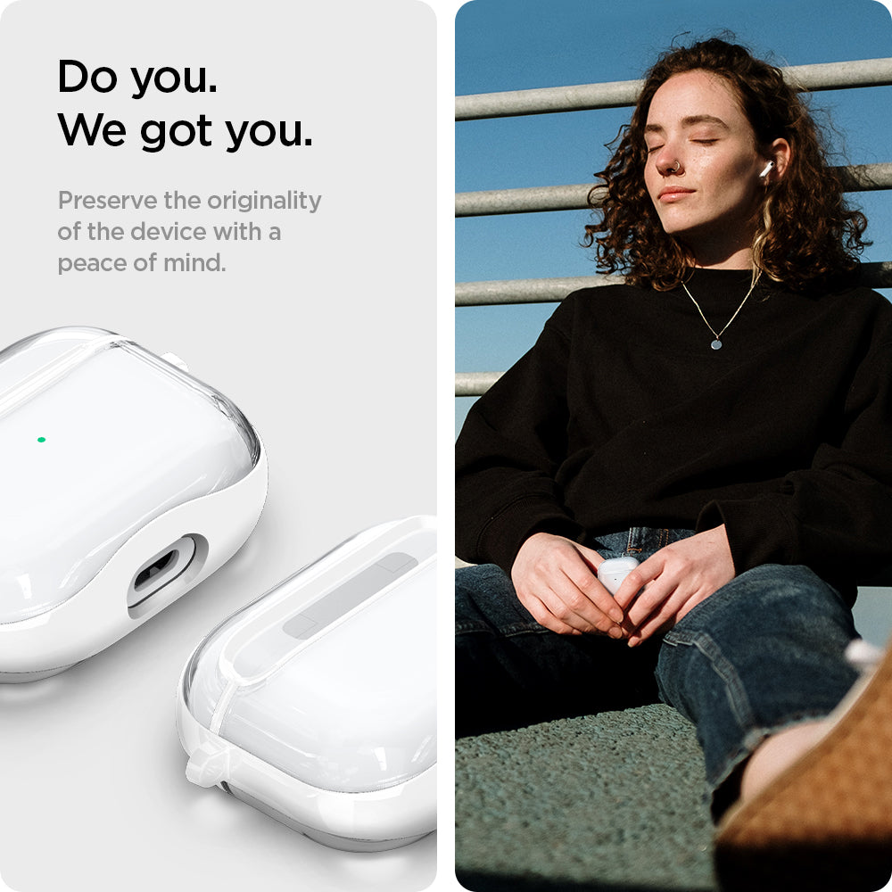 ASD01983 - Apple AirPods 3 Case Ultra Hybrid in jet white showing the preservation of the originality of the device with a peace of mind
