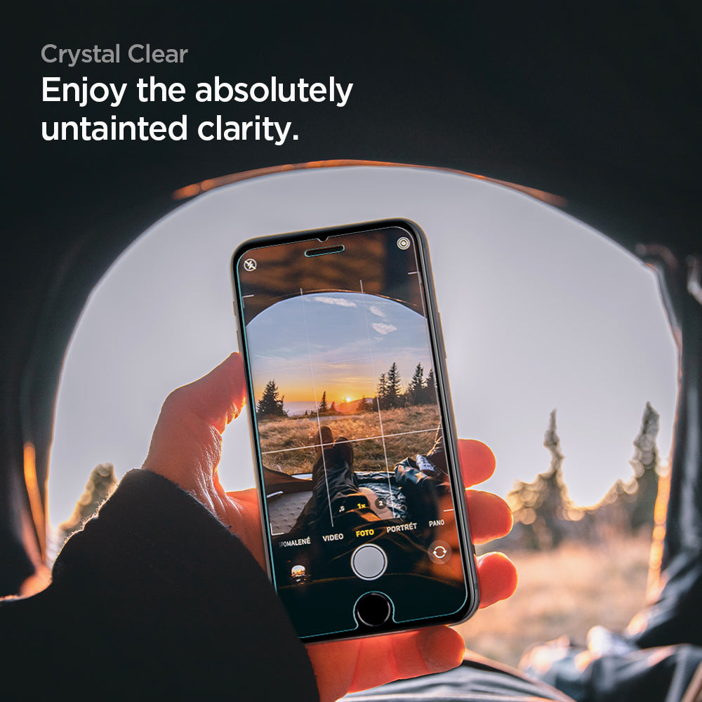 AGL01867 - iPhone SE Series Alignmaster Full Cover Screen Protector showing the crystal clear. Enjoy the absolutely untainted clarity