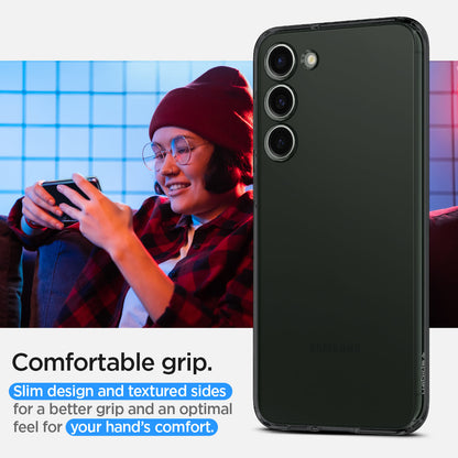 ACS05663 - Galaxy S23 Plus Case Liquid Crystal in space crystal comfortable grip. slim design and textured sides for a better grip and an optimal feel for your hand's comfort.
